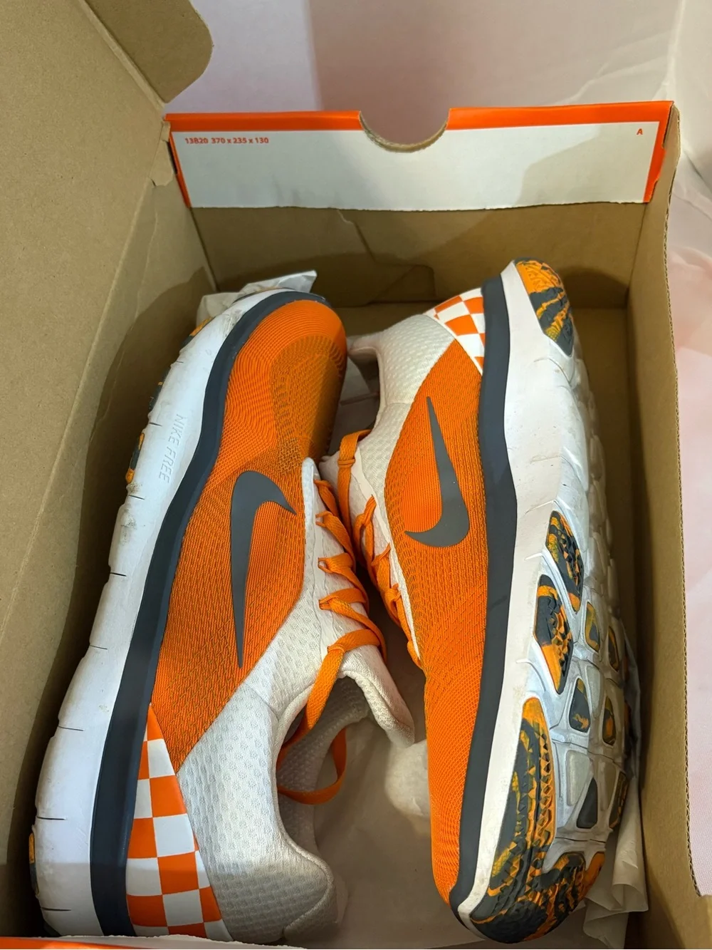 Nike Free Trainer V7 Week Zero Tennessee Vols men SZ‎ 11.5 sneakers orange white